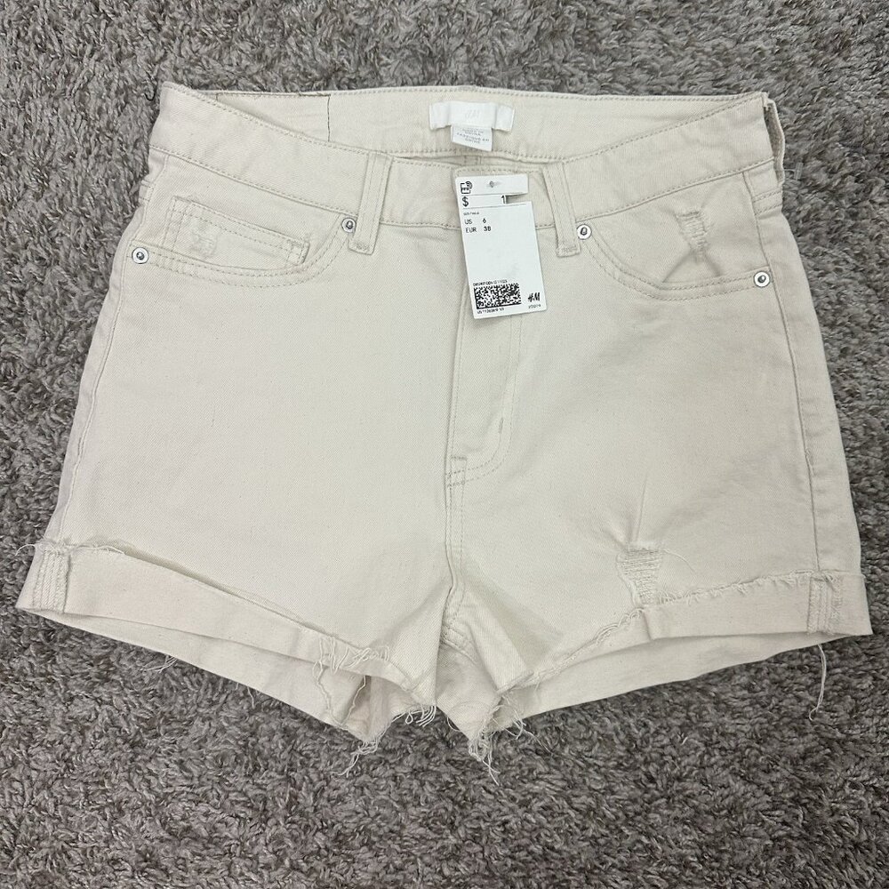 Ladies H&M Denim Creamy White Cut Off Shorts Sz. 6 New Preppy Beach Grunge